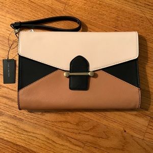 “The Limited” Collection. Small handbag. Brown, tan and black
